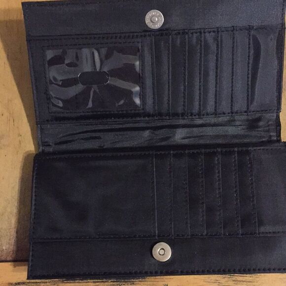 Nicole Miller New York Wallet - Picture 4 of 5